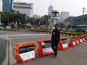 Lalin Menuju Jalan Medan Merdeka Selatan Ditutup Jelang Aksi di Sekitar Monas