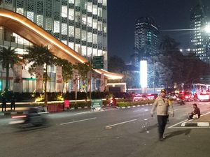 Massa Aksi di IRTI Monas Bubar, Lalin Medan Merdeka Selatan Dibuka