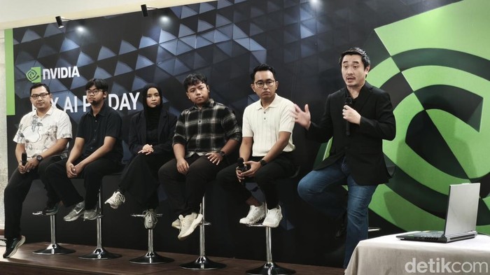 Mahasiswa ITB saat bikin inovasi berbasis AI