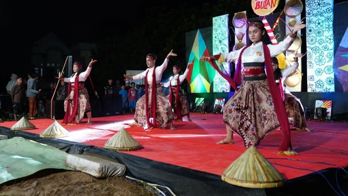 Malam Tera Bulan di Bangkalan