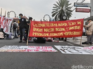 Demo di Asia Afrika Bandung, Massa Desak Stop Monopoli Tanah-Upah Murah
