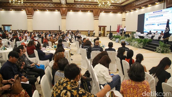 DPP PIKI menggelar seminar perlindungan hukum korban tindak pidana di Jakarta, Selasa (20/10/2026). Forum ini menyoroti pemulihan aset dan kerugian korban.