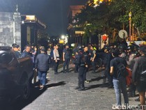 Kandasnya Perlawanan Pembakar Warung Mi Babi Sukoharjo Saat Ditangkap
