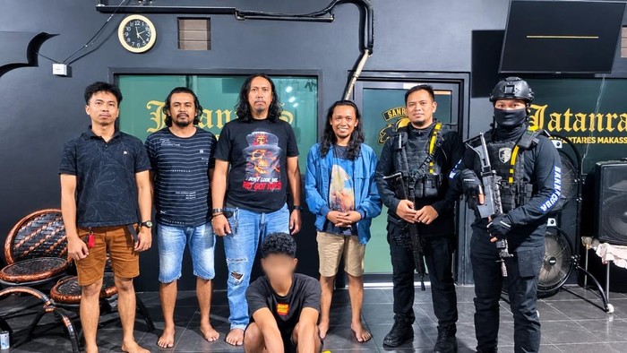 Pria berinisial HS ditangkap di Makassar setelah menggadaikan motor rental dua kali untuk membeli obat terlarang.