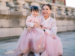 Liburan Seru Rossa dan Raina di Korea