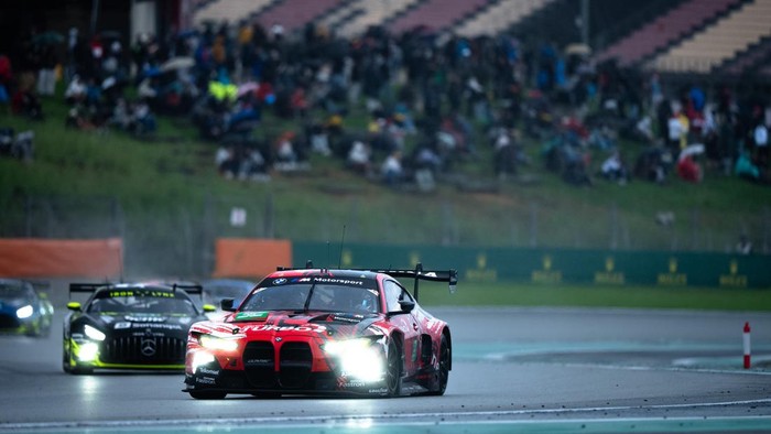 Sean Gelael dan Team WRT 32 finis ke-10 di 6 Hours of Barcelona.