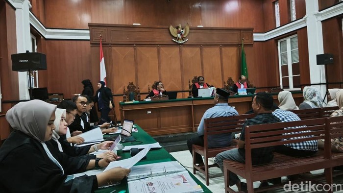 Sidang kasus dugaan korupsi bibit nanas di Pengadilan Negeri Makassar. Gayatri Resqi Wulandari Gani/detiksulsel