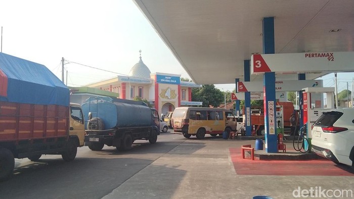 SPBU di Jatipamor, Majalengka.