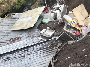 Longsor di Kediri Tabanan, 2 Rumah Rusak-1 Orang Luka