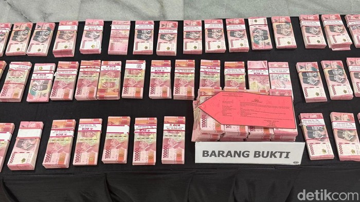 Uang palsu yang diamankan polisi di Pelabuhan Bakauheni