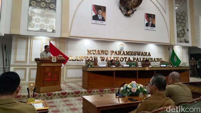 Wali Kota Palembang Ratu Dewa