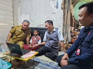 Pemkot Bagikan 4.000 Kartu Internet Dukung Siswa Terapkan PJJ di Palembang