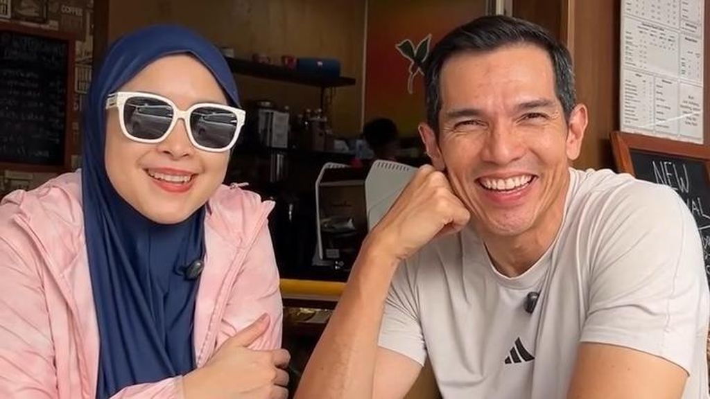 Adrian Maulana Rayakan 25 Tahun Nikah dengan Ajak Istri ke Pasar