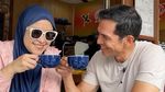 Adrian Maulana Rayakan 25 Tahun Nikah dengan Ajak Istri ke Pasar