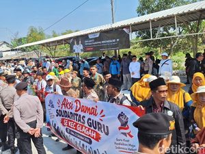200 Guru di Lamongan Desak Kasus Kapsek Dihajar Oknum TNI Diusut Tuntas