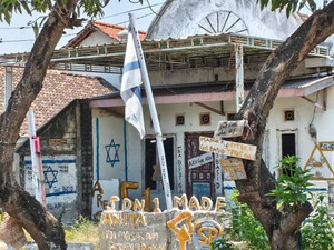 Video: Viral Ada Mural dan Bendera Israel di Lamongan, Kini Dibersihkan Pemdes