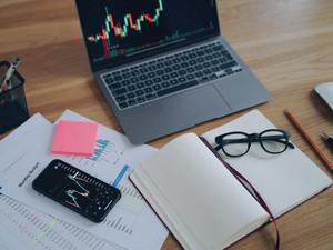IHSG Kembali Menguat, Cek Rekomendasi Saham Hari Ini