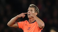 Barcelona Kalah, Dani Olmo Cedera Pula