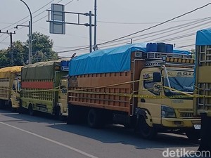 Video: 40 Ton Pupuk Subsidi Asal Bone Digagalkan Polisi di Mamuju!
