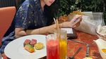 Momen Kuliner Erina Gudono saat Cicip Mie Gacoan hingga Dinner Romantis