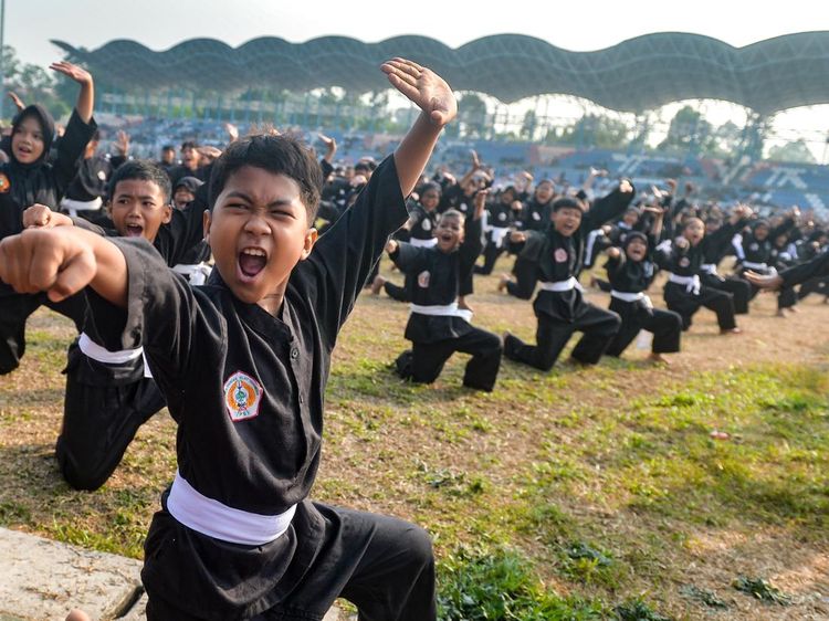 5.021 Pelajar di Tangerang Kompak Unjuk Jurus Pencak Silat
