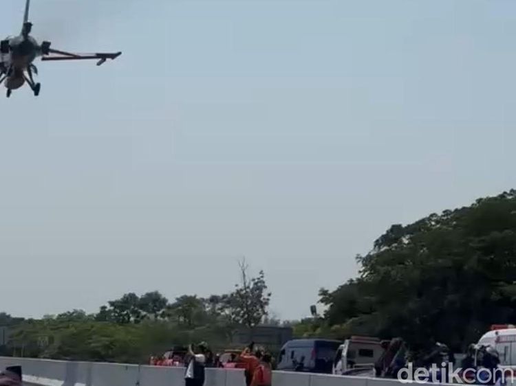 Tol Paspro Disiapkan Jadi Landasan Darurat, Warga Ramai Saksikan Pesawat Tempur