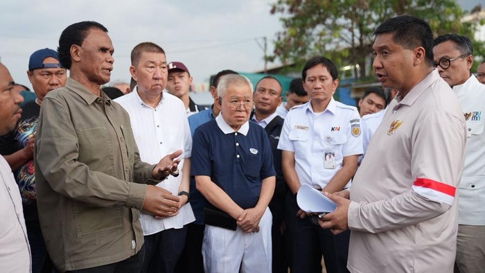Hercules dan Menteri PKP Maruarar Sirait