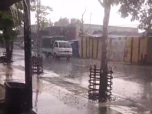 Hujan Turun di Bojonegoro Usai Warga dan ASN Salat Istisqa