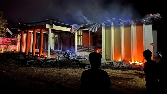Kantor pengadilan Negeri Suwawa mengalami kebakaran malam ini.