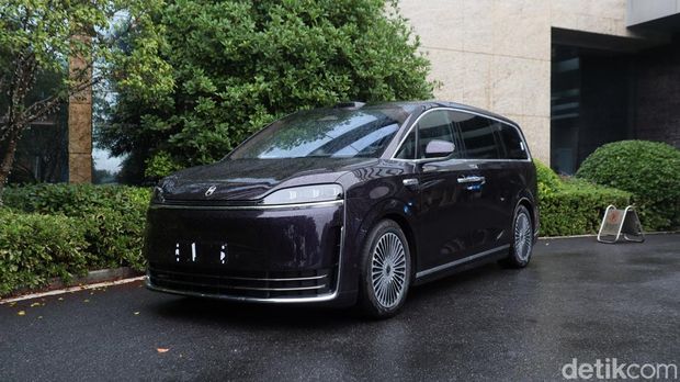 Luxeed Llounge Luxeed Llounge akan masuk Indonesia dan menantang Toyota Alphard