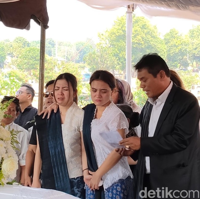 Ditinggal Ibunda Selamanya, Marsha Aruan: Doain Aku Kuat