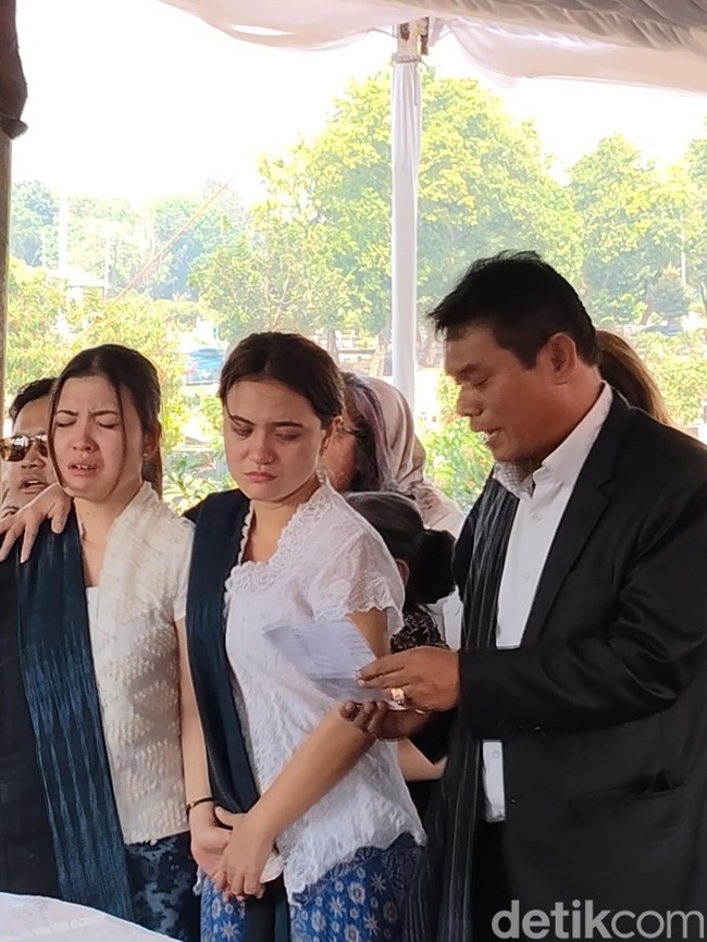 Ditinggal Ibunda Selamanya, Marsha Aruan: Doain Aku Kuat