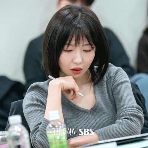 Cast drama Korea SBS Nine to Six baca naskah perdana.
