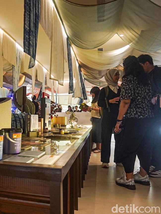 Pameran Tren Desain dan Inovasi Material Hadir di Blok M