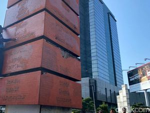 Penampakan Tugu Simpang Lima Bandung Usai Jadi Sasaran Vandalisme