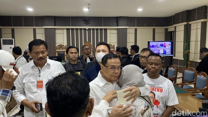 Suasana Pengadilan Tipikor Semarang, Kecamatan Semarang Barat, Kota Semarang, menjelang agenda sidang putusan Sudewo, Rabu (21/10/2026).