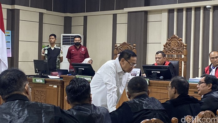Suasana Pengadilan Tipikor Semarang, Kecamatan Semarang Barat, Kota Semarang, menjelang agenda sidang putusan Sudewo, Rabu (21/10/2026).