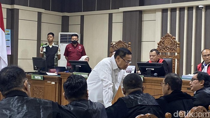 Suasana Pengadilan Tipikor Semarang, Kecamatan Semarang Barat, Kota Semarang, menjelang agenda sidang putusan Sudewo, Rabu (21/10/2026).