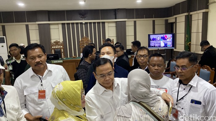 Suasana Pengadilan Tipikor Semarang, Kecamatan Semarang Barat, Kota Semarang, menjelang agenda sidang putusan Sudewo, Rabu (21/10/2026).