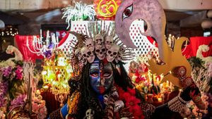 Meriahnya Parade Puncak Festival Navaratri di Bangkok