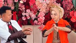 Pengantin Ini Pakai Jubah Hokage, Pernikahan Sehidup Senaruto Viral