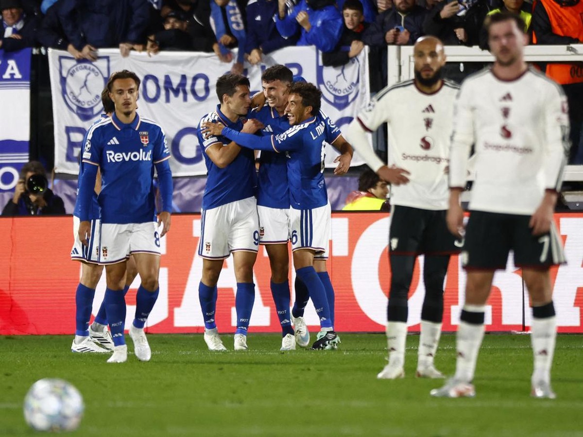 Manchester United kurang percaya diri di kandang Como. (Foto: REUTERS/Alessandro Garofalo)