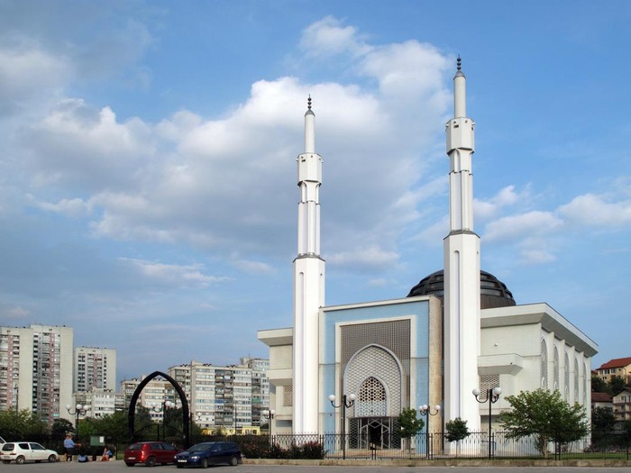 (GERMANY OUT) Bosnia and Herzegovina Sarajevo Sarajevo - Indonesian mosque Istiqlal in the Otoka district (Photo by Nihad Nino Pusija/ullstein bild via Getty Images)