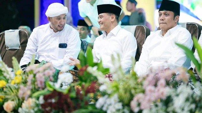 Ada 5.400 Pesantren di Jateng, Ahmad Luthfi Perkuat Dukungan untuk Santri dan Guru Agama