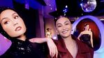 Gokil! Pose Agnez Mo dengan Patung Lilin di Madame Tussauds Hollywood