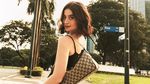 Gaya Modis Anne Curtis Catwalk di Zebra Cross