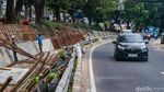 Antisipasi Longsor, Turap Dibangun di Jalan Adhyaksa Lebak Bulus