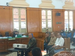 Bupati Langkat Ondim Bantah Terima Uang, Ngaku Hanya Tanya Kerjaan ke Penyuap