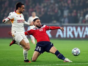 Calvin Verdonk Vs Galatasaray: Main 90 Menit, Nyaris Bikin Assist