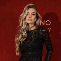 Nama Garance Authié mulai ramai diperbincangkan pada 2024 setelah kedekatannya dengan Fedez menjadi sorotan media Italia. Saat itu, Fedez baru saja berpisah dari Chiara Ferragni, namun belum resmi bercerai. Pada Mei 2024, Garance dan Fedez terlihat bergandengan tangan saat menghadiri Grand Prix Monako. Kedekatan itu membuat Garance ikut terseret dalam drama rumah tangga Fedez dan Chiara. Sebagian warganet melabelinya sebagai “pelakor.”  Foto: dok. Instagram Garance Authie